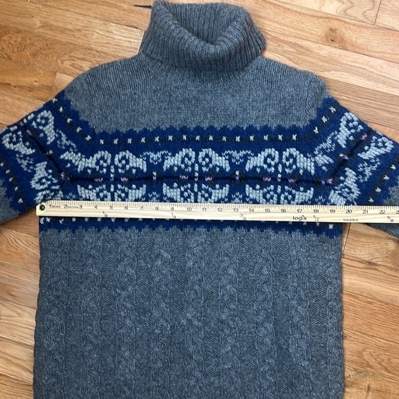 Carroll Reed Wool Fair Isle Turtleneck Knit Sweater size Medium Grays and Blues - Picture 9 of 13